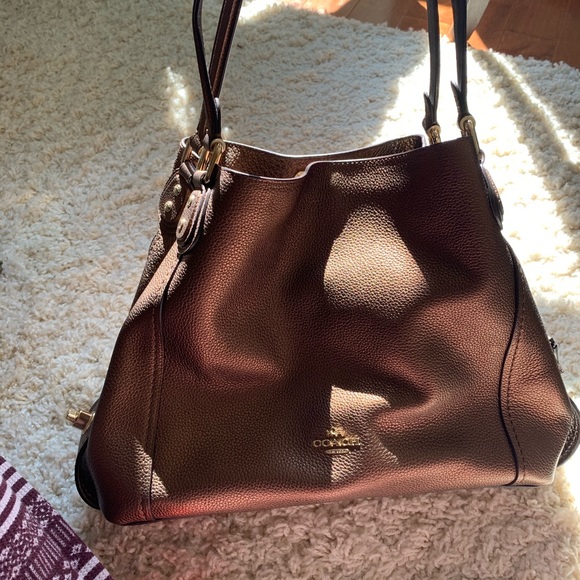 brown coach bag with golden undertones - Picture 1 of 7